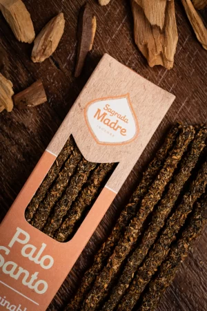 PALO SANTO SUSTENTABLE CANELA