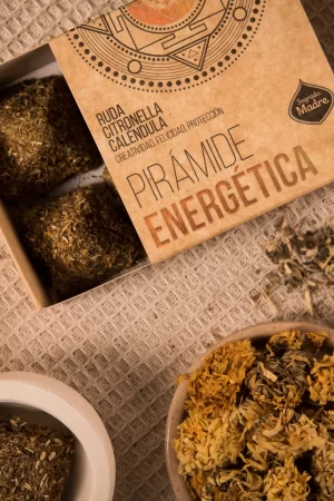 PIRAMIDE ENERGETICA X4 CITRONELLA - CALENDULA - RUDA